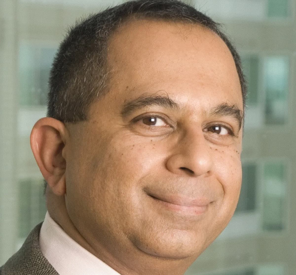 Shiv Tasker — COO AI-Z US